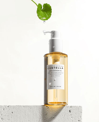 SKIN 1004 - Madagascar Centella Light Cleansing Oil (200ml)
